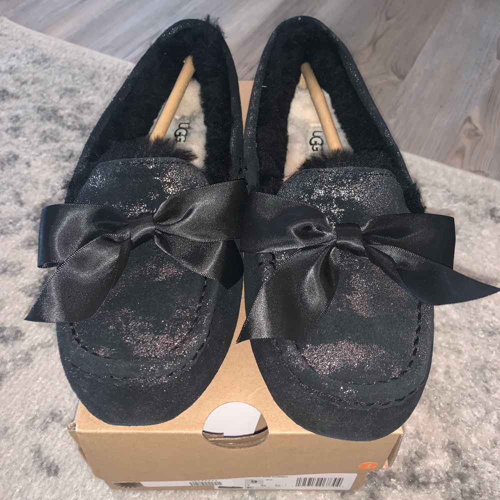 Ugg Ansley Slippers